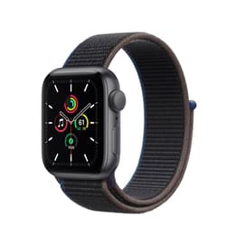 Apple Watch Series SE 1 (2020) GPS 44 mm - Hliníková Vesmírna šedá - Sport loop Čierna